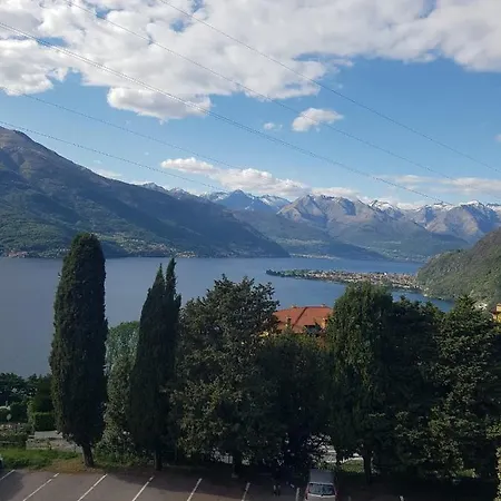 Castagno 2 Sentiero Del Viandante בלאנו